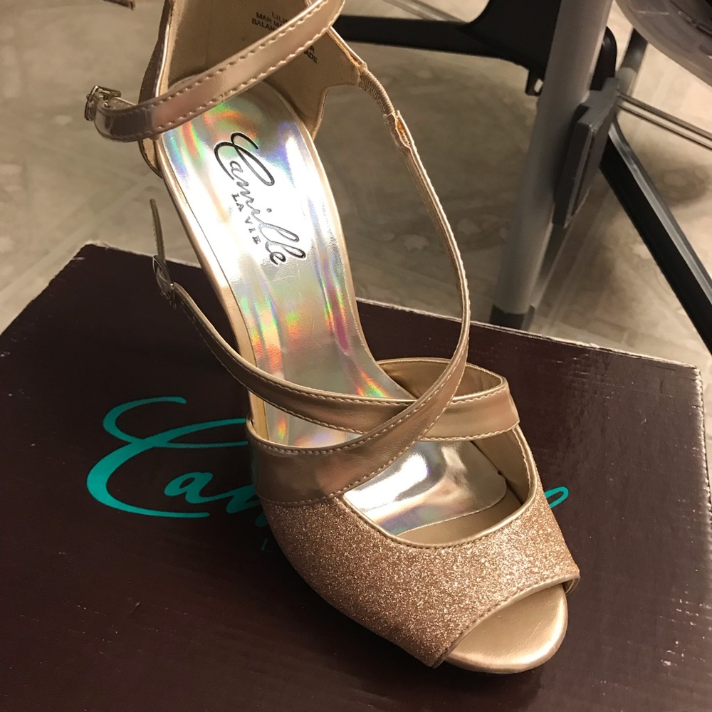 Prom shoes - Picture 2 of 3